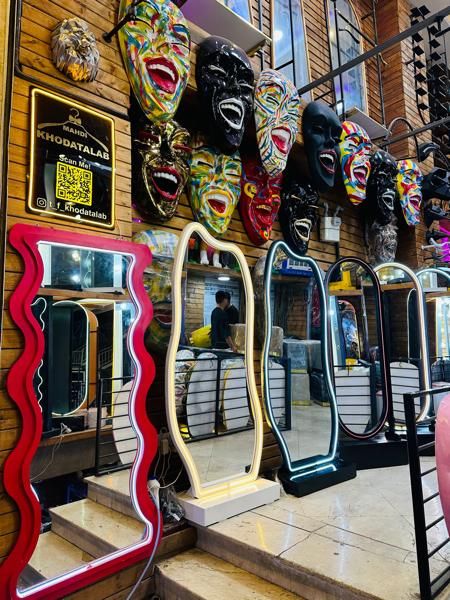ایینه نوردا neon felaksi رگال تجهیزات سالنی|آینه|تهران, نعمت‌آباد|دیوار