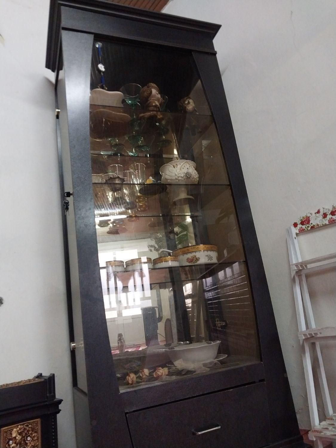 بوفه سالم 4 طبقه|بوفه، ویترین، کنسول|رضوانشهر, |دیوار