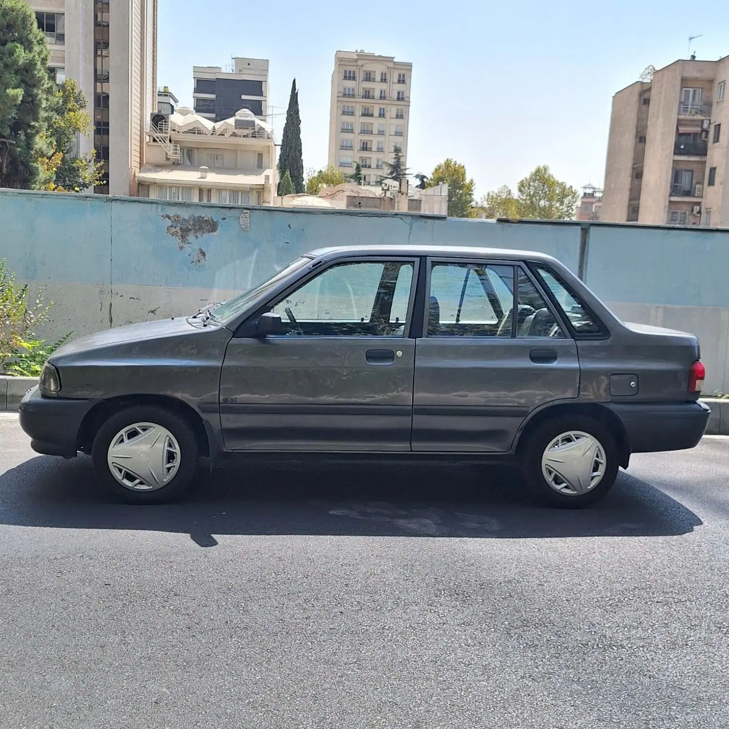 پراید صندوق‌دار بنزینی، مدل ۱۳۸۵ درحد صفر و پلمپ|خودرو سواری و وانت|تهران, فرمانیه|دیوار