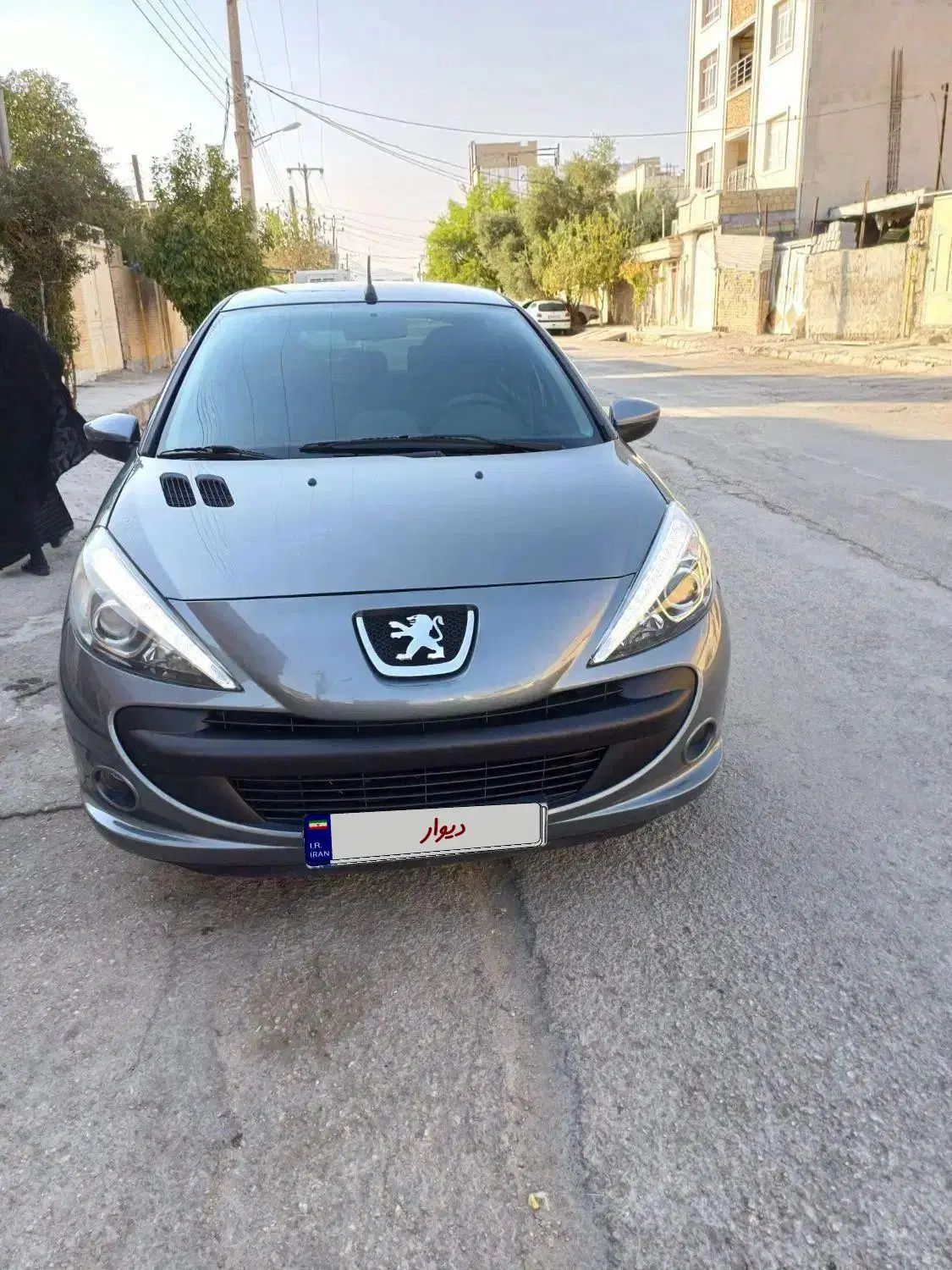 207 سقف فلز فرمان برقی مدل ۹۹ تیوفایو عروسک|خودرو سواری و وانت|ایذه, |دیوار