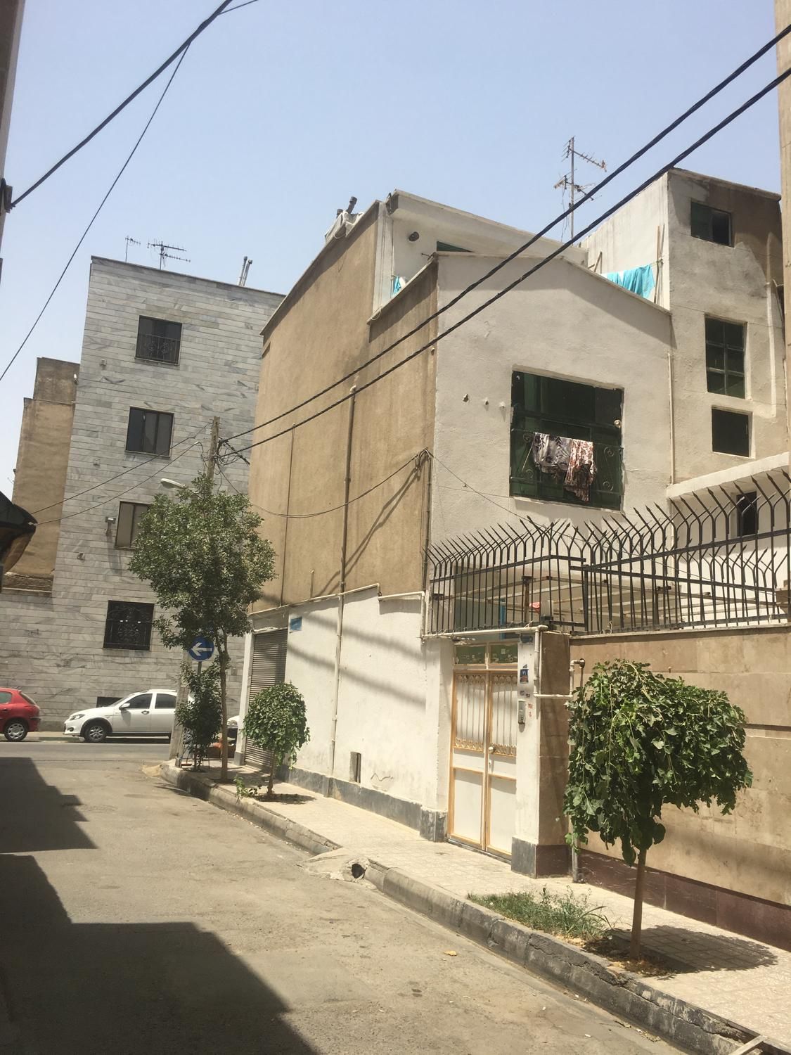 خانه حیاط دار|اجارهٔ خانه و ویلا|تهران, سجاد|دیوار