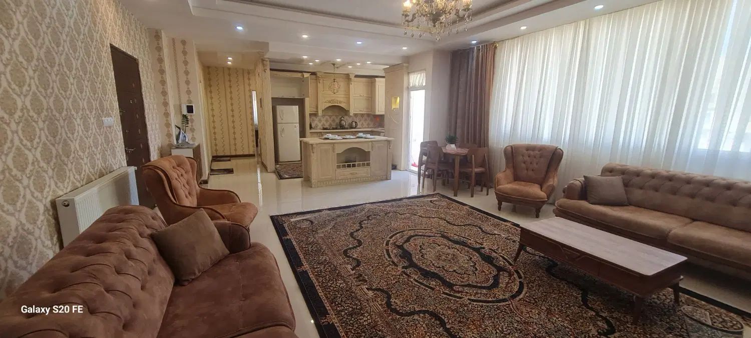 آپارتمان لوکس خ امام رضاپاسخگویی ساعت۱۲ ظهر به بعد|اجارهٔ کوتاه‌مدت آپارتمان و سوئیت|مشهد, امام رضا (ع)|دیوار