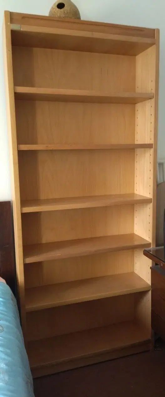 دو کتابخانه محکم و خوش‌ساخت، تولیدی صنایع فرهنگ|کتابخانه، شلف، قفسه‌های دیواری|تهران, دریاچه شهدای خلیج فارس|دیوار