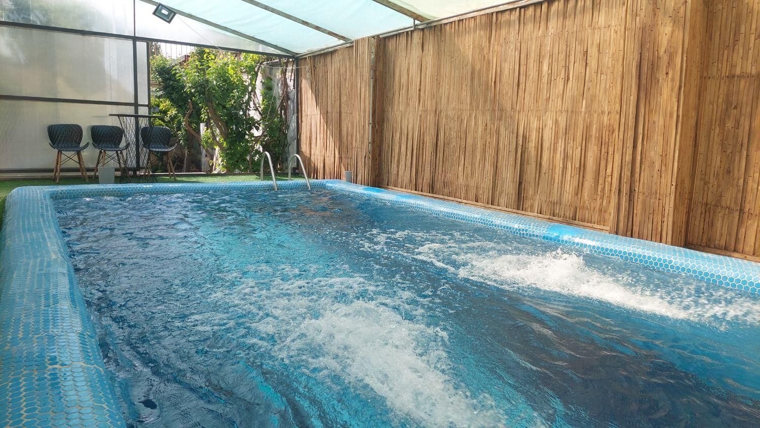 باغ ویلا سه خواب استخر آب گرم دنج|اجارهٔ کوتاه‌مدت ویلا و باغ|فردیس, شهرک ناز|دیوار