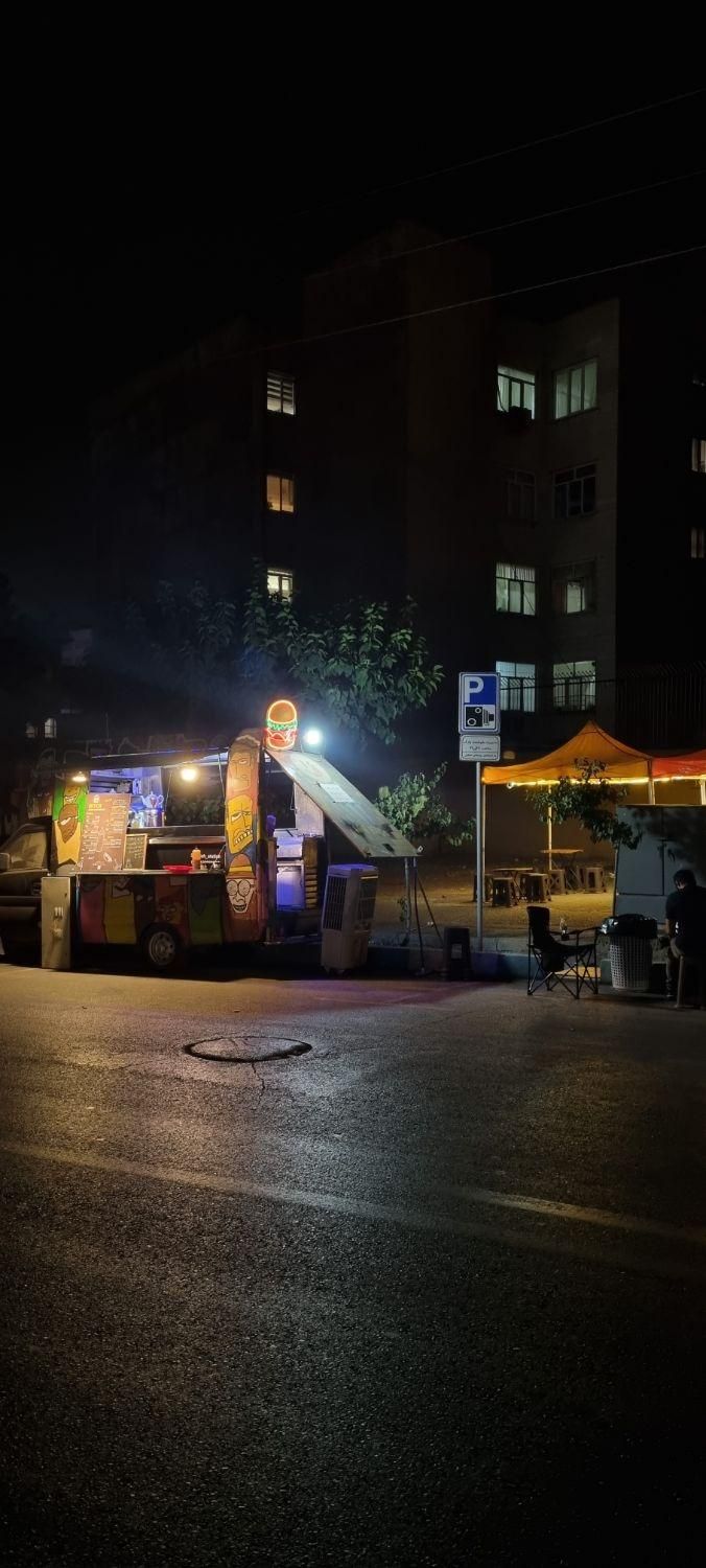 نیروی ساده برای کار فست فود سیار|استخدام خدمات فروشگاه و رستوران|تهران, مهران|دیوار