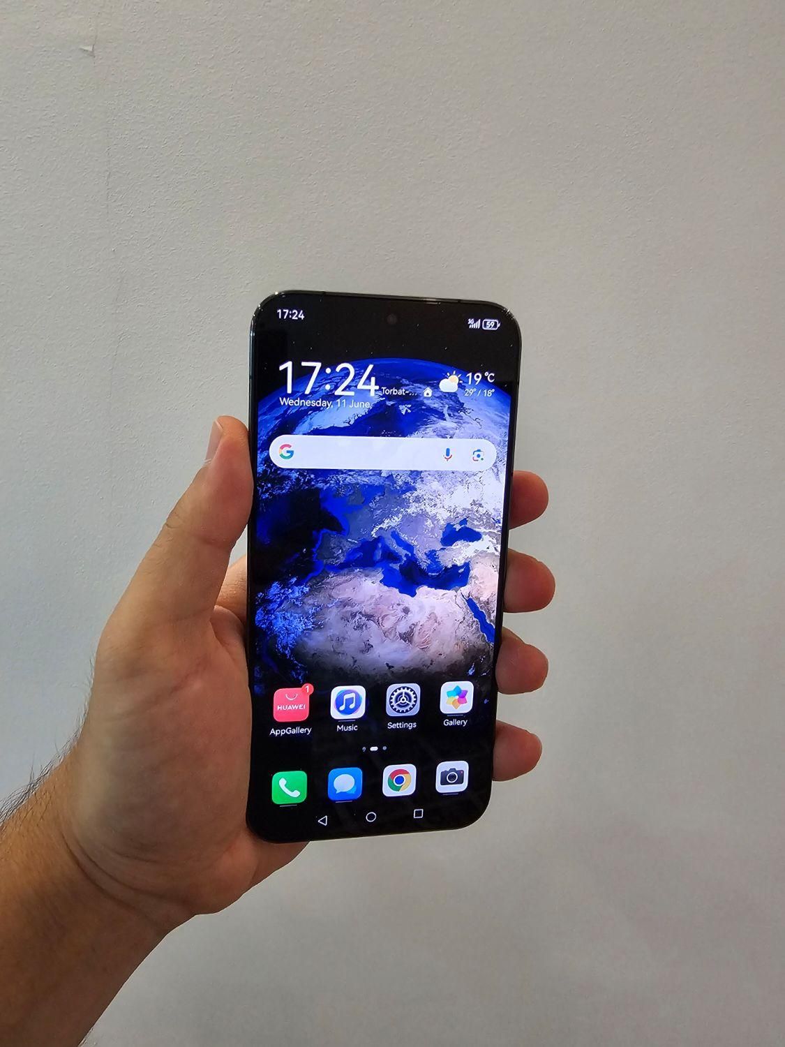 هواوی Pura 70 ح ۲۵۶ مشابه نو و 13ماه گارانتی|موبایل|مشهد, کوثر|دیوار