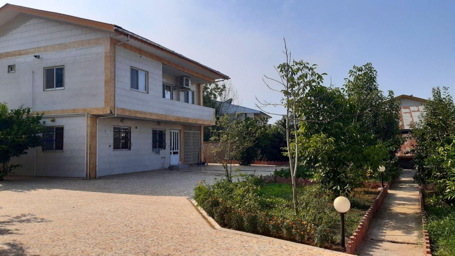 اجاره سوئیت حیاط دار در لاهیجان|اجارهٔ کوتاه‌مدت آپارتمان و سوئیت|لاهیجان, کوی استادان|دیوار