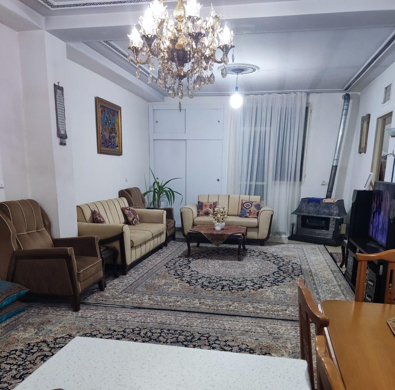 اجاره آپارتمان ۸۳ متری ۲ خوابه در کمال‌شهر|اجارهٔ آپارتمان|کرج, کمال‌شهر|دیوار