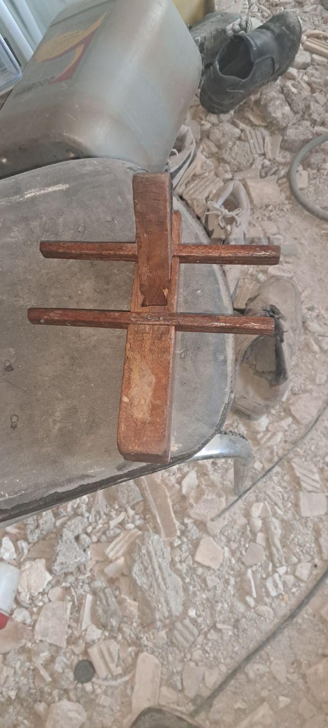 رنده دستی نجاری قدیمی زیباوکاکسیونی|کلکسیون اشیاء عتیقه|سنندج, |دیوار