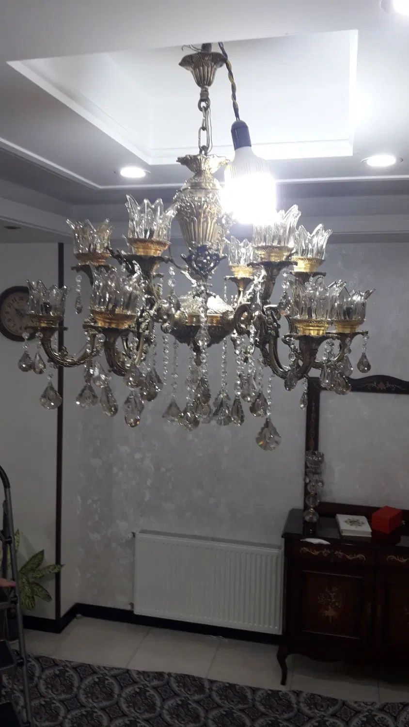 لوستر۶شاخه ۱۲شعله بزرگ|لوستر و چراغ آویز|کرج, شهرک یاس جنوبی|دیوار