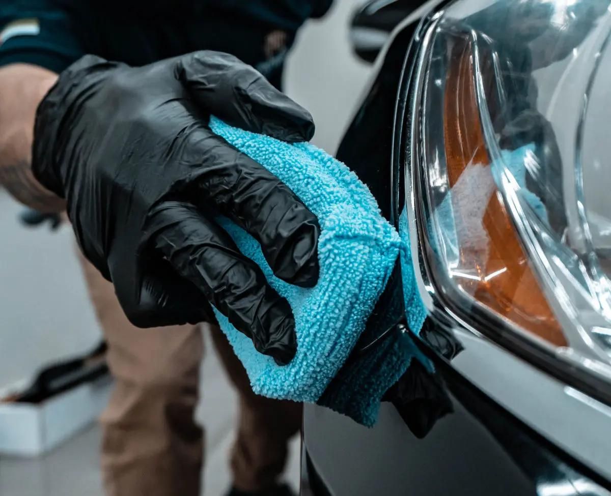 خدمات سمباده زنی .پولیش واکس .صفر شویی سیار|خدمات موتور و ماشین|تبریز, |دیوار