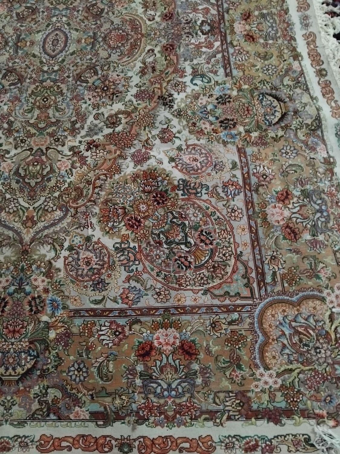 فرش۳۵رج جفت ۹متری سالاری حاشیه کف ابریشم|فرش|تبریز, |دیوار