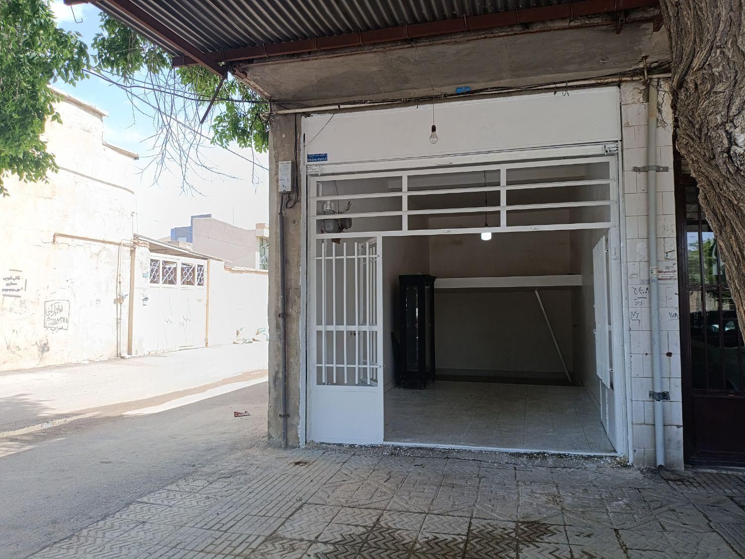 فروش مغازه ۳۰ متری بر بلوار|فروش مغازه و غرفه|صحنه, |دیوار