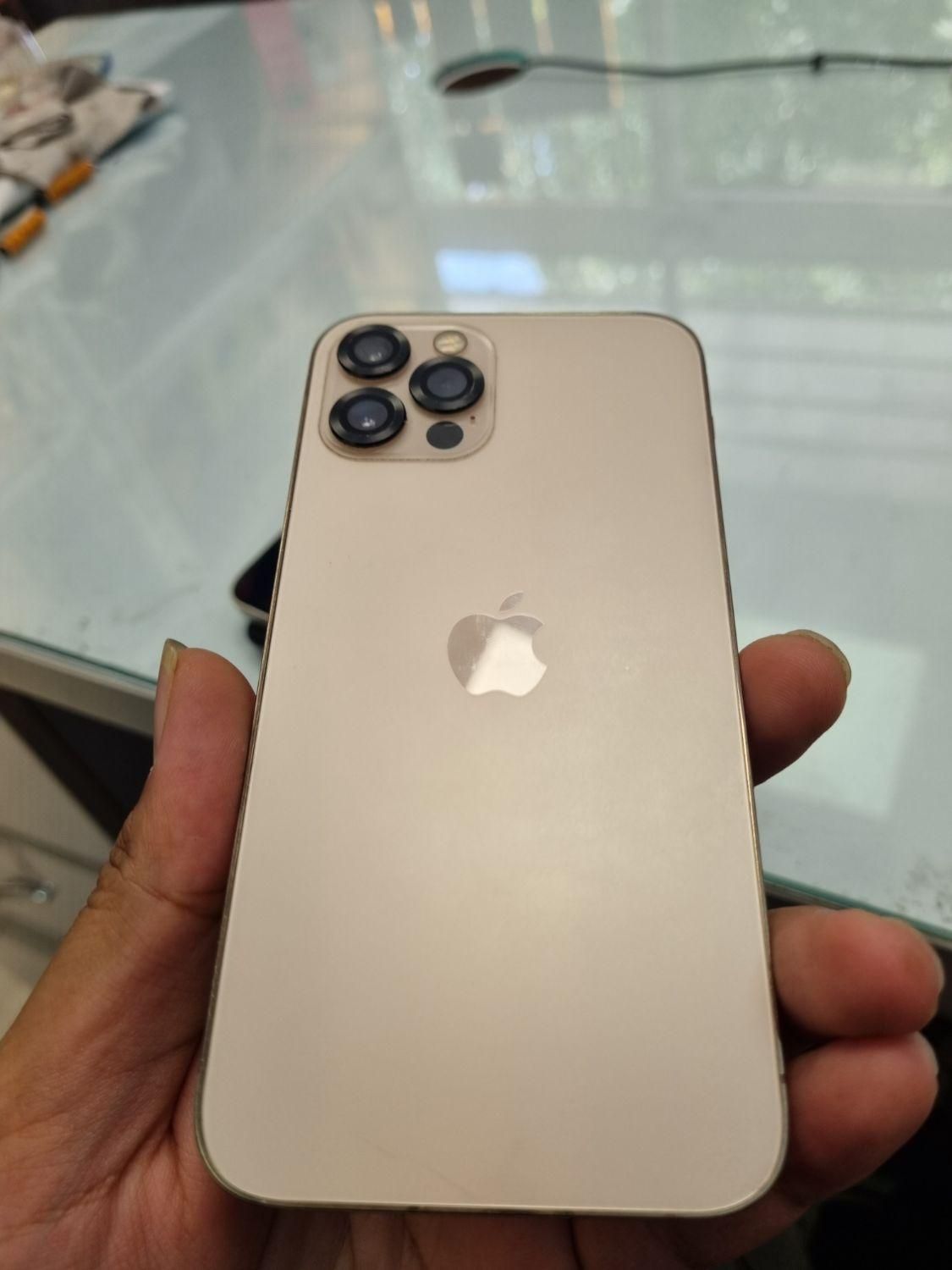 iphone 12 pro 512gb lla|موبایل|اصفهان, سلطان‌آباد|دیوار