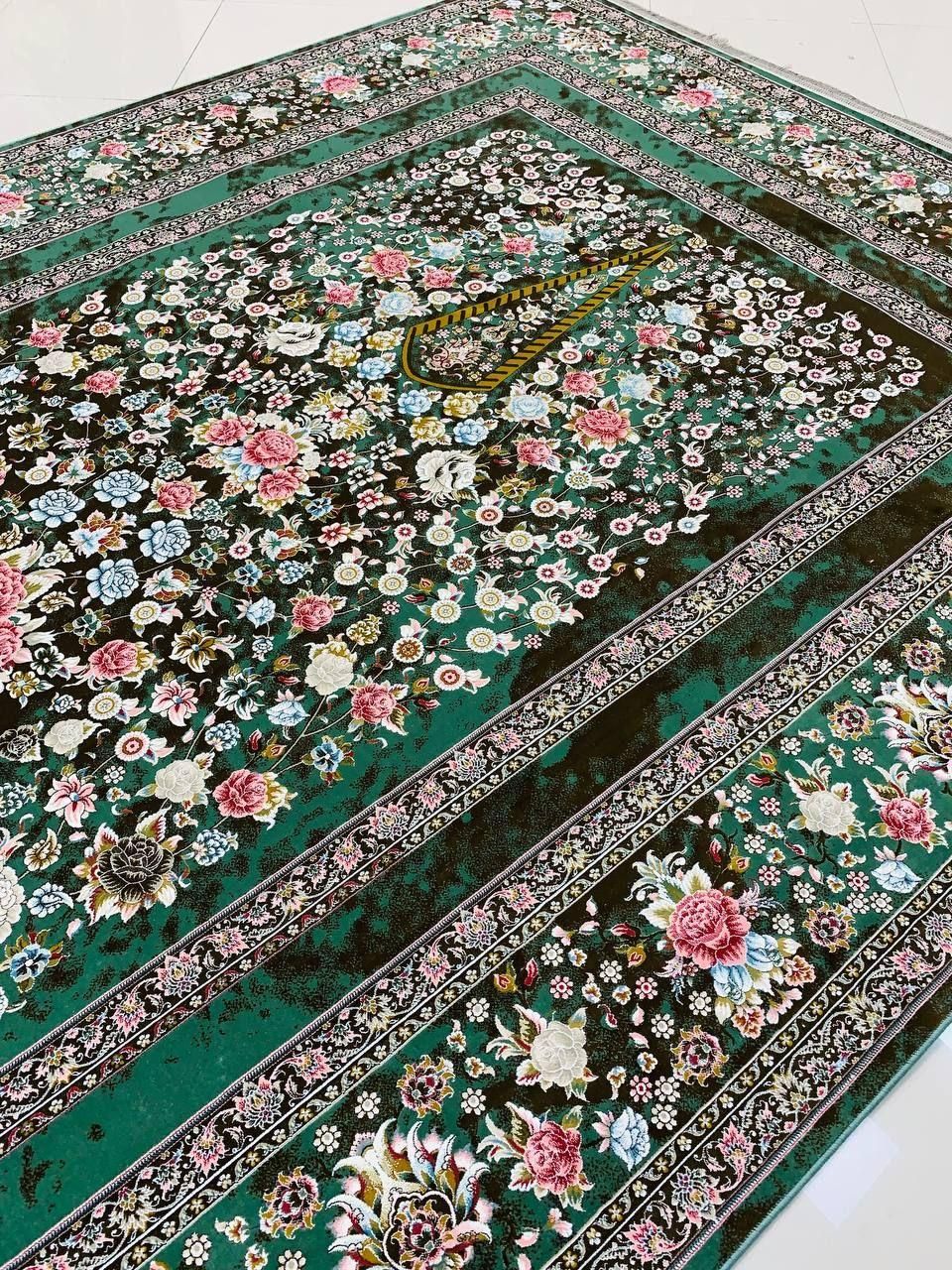 باغ گل در دورنگ|فرش|یزد, |دیوار