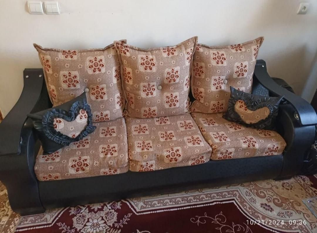 مبل راحتی ۷ نفره|مبلمان خانگی و میز عسلی|تبریز, |دیوار