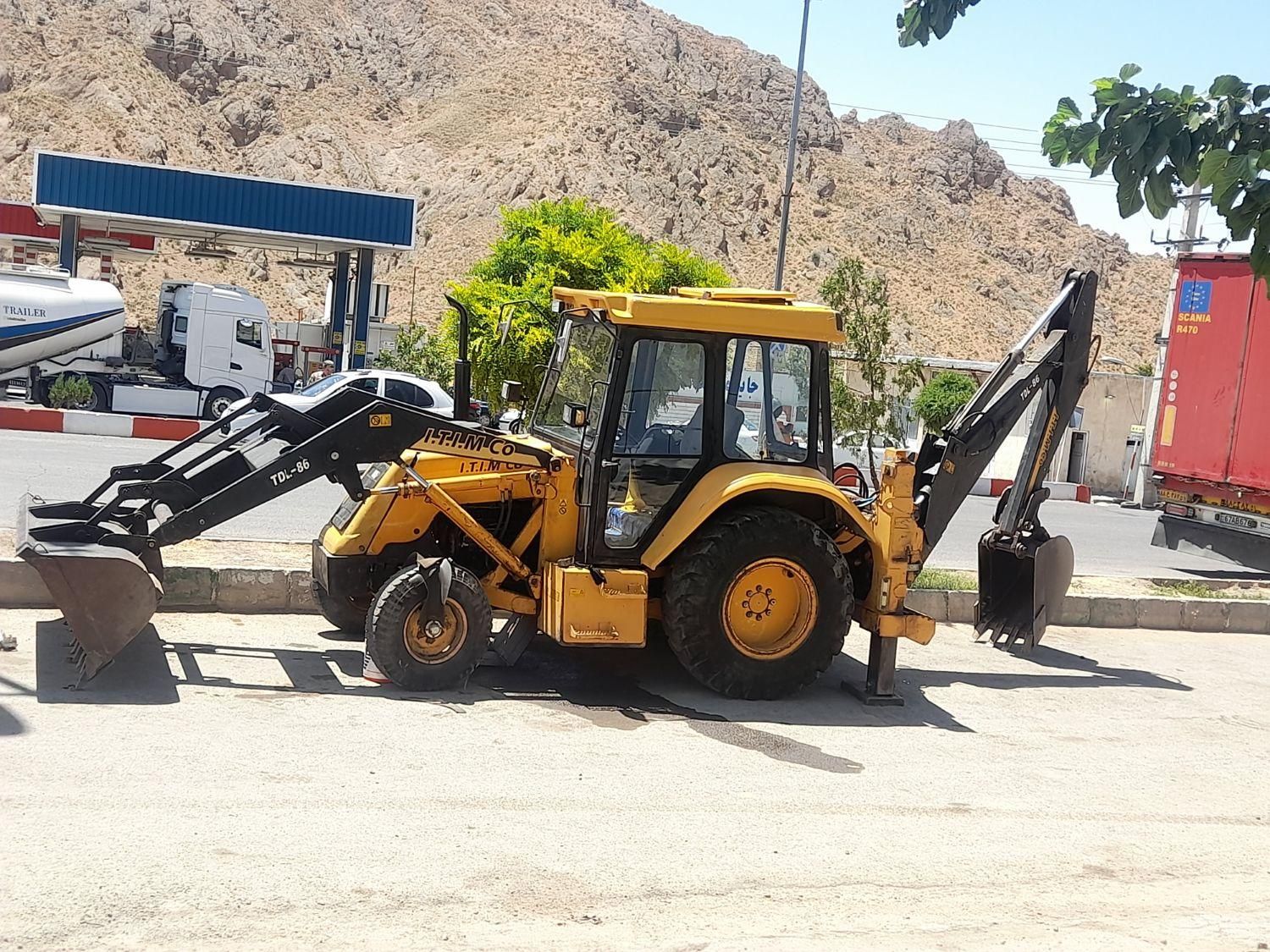 بیل بکهو تی دی ال ۸۶|خودرو سنگین|تهران, آذربایجان|دیوار