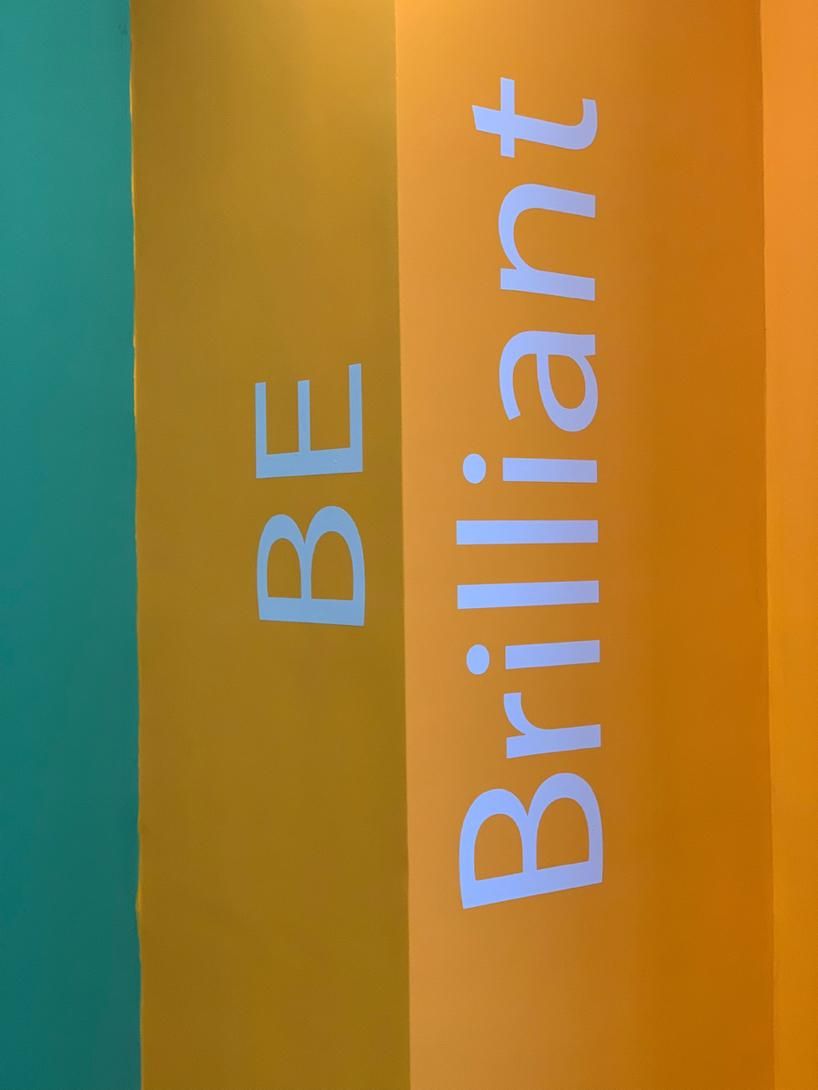 استیکر دیواری،حروف برجسته پلکسی،رنگ،طراحی فضای کار|خدمات پیشه و مهارت|آبادان, |دیوار