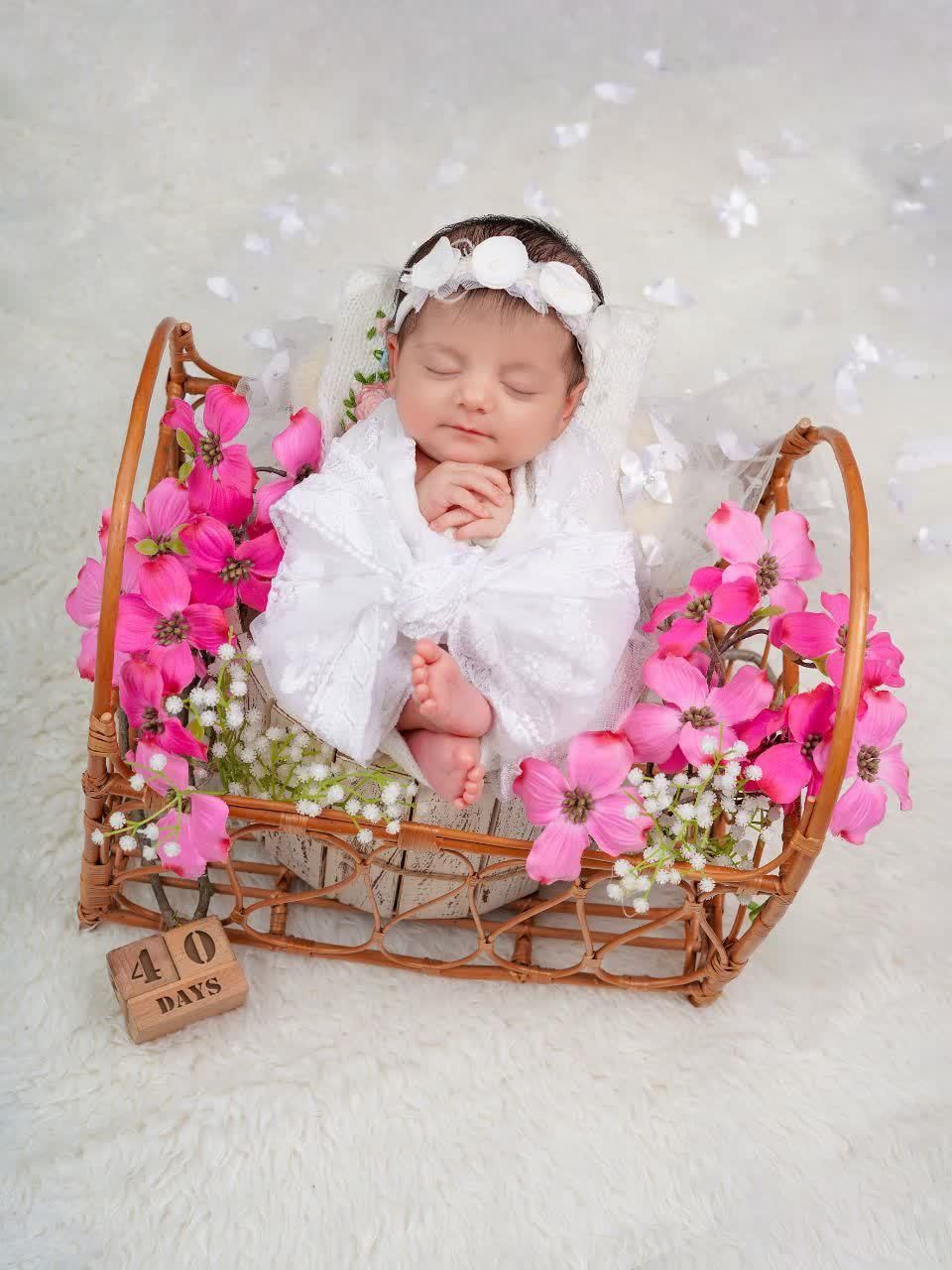 آتلیه تخصصی نوزاد،کودک و بارداری آریل|خدمات پذیرایی، مراسم|بروجرد, |دیوار