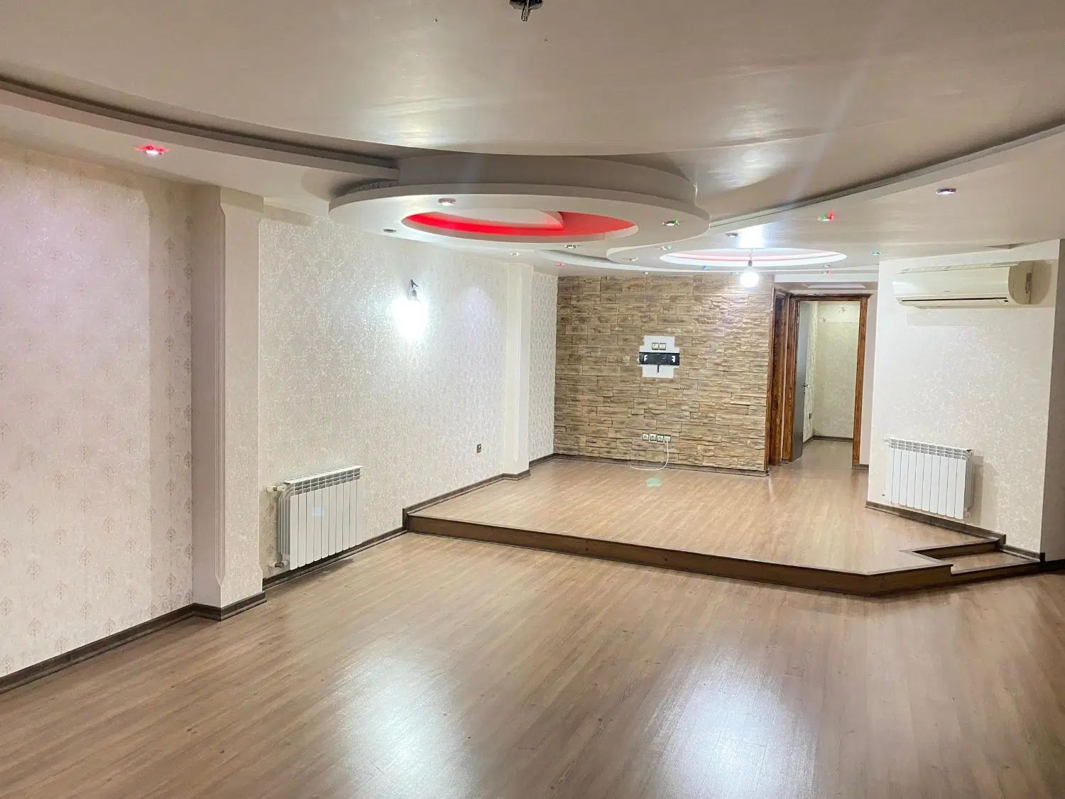 فروش آپارتمان 3 خواب/بلوارسمیه/پارکینگ /آسانسور|فروش آپارتمان|رشت, کاکتوس|دیوار