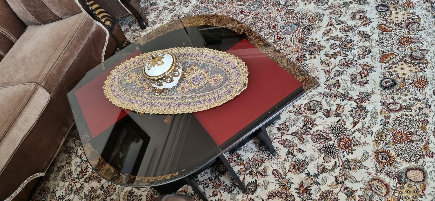 جلو مبلی با ۴عدد میز|مبلمان خانگی و میز عسلی|بیرجند, |دیوار