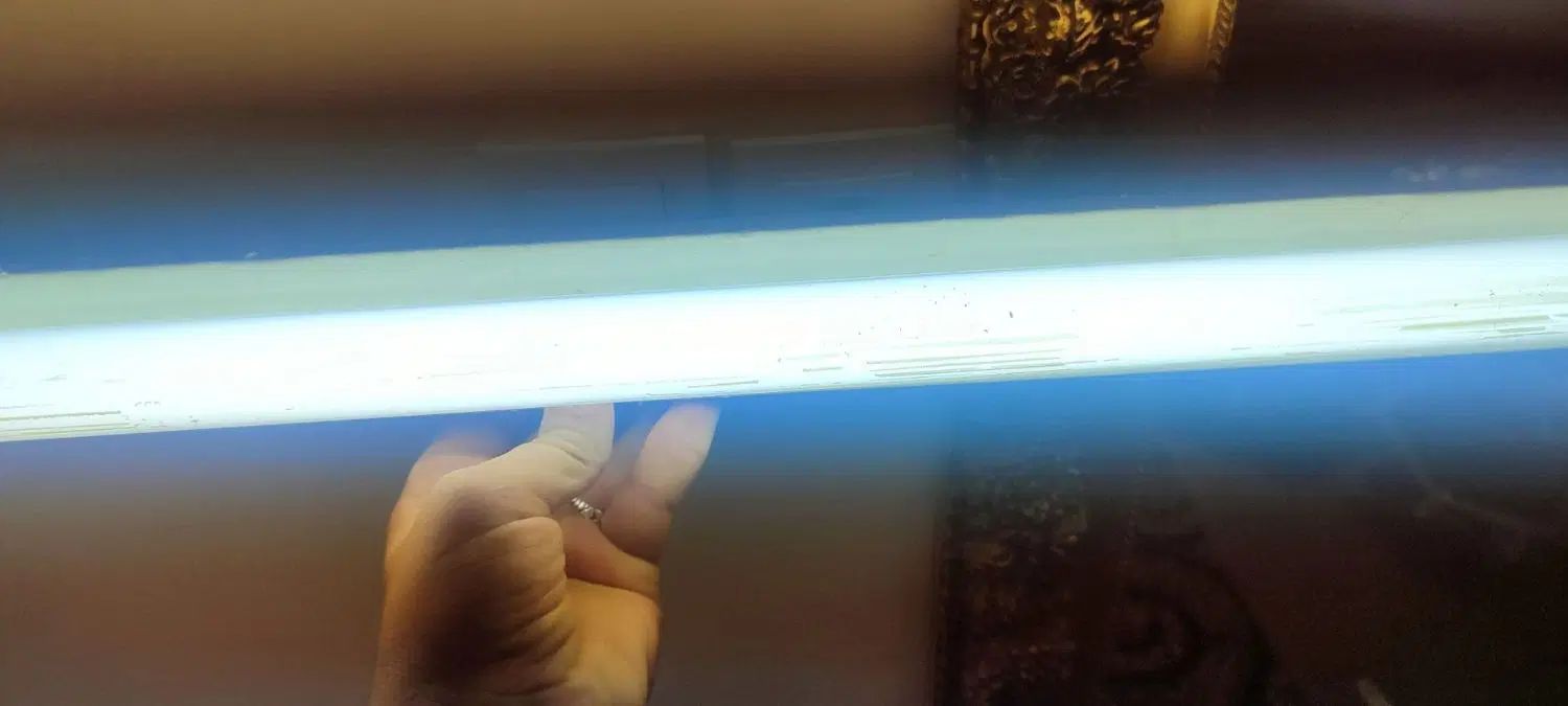 لوسترسه‌شاخ‌فلزی‌درحداکبندومهتابی‌سالم‌کامل|لوستر و چراغ آویز|کرمانشاه, |دیوار