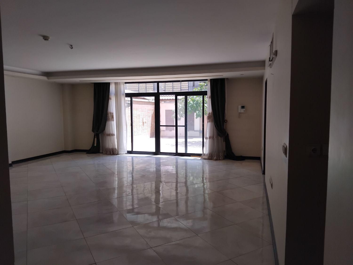 فروش آپارتمان ۹۰متری۲خوابه جنوبی|فروش آپارتمان|اصفهان, شهرک گل نرگس|دیوار