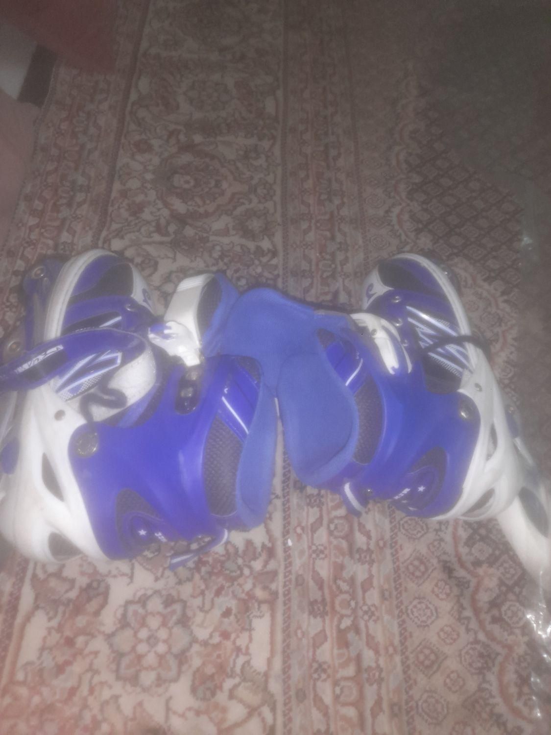 کتونی اسکیت آمریکایی کشویی بزرگ و کوچک میشه|دوچرخه، اسکیت، اسکوتر|تهران, شهرک رضویه|دیوار