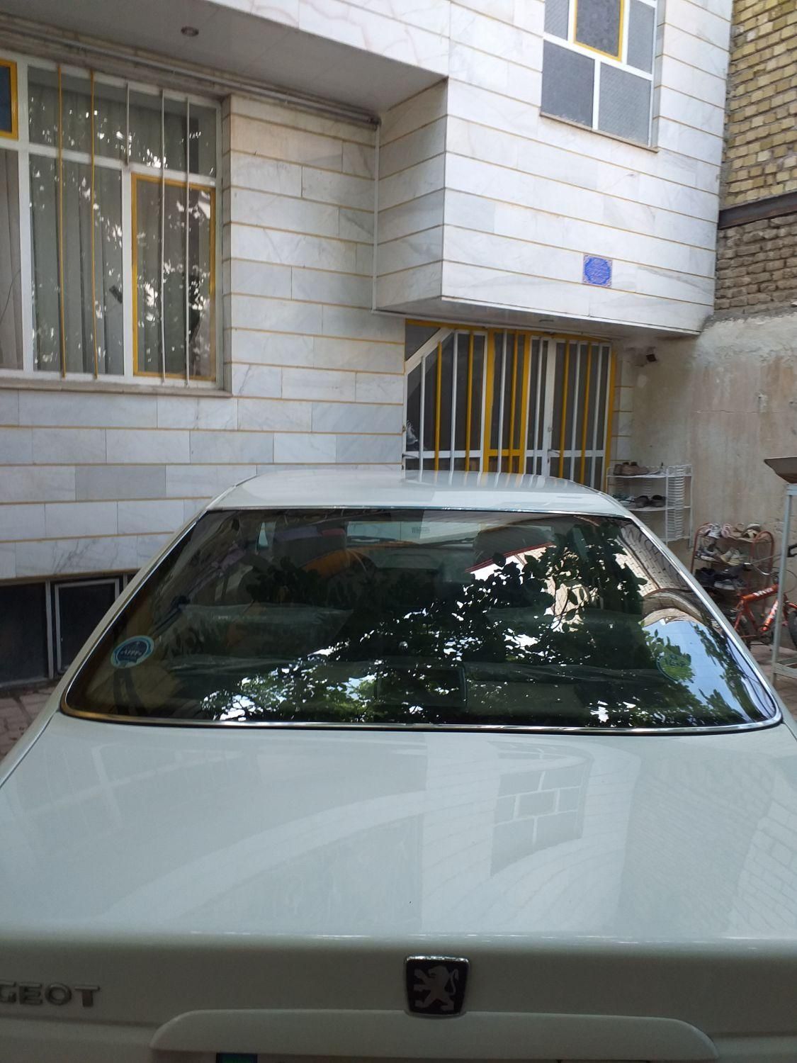 پژو پارس XU7P مدل 1402 سفید|خودرو سواری و وانت|همدان, |دیوار