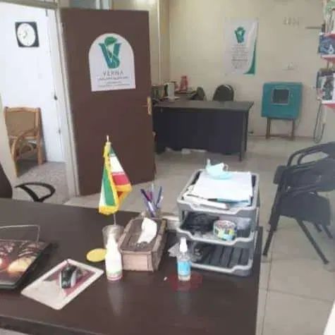 فروش یک دفتر کار کوچک با سند تک برگ اداری|فروش دفتر کار، اتاق اداری، مطب|اصفهان, شاهد|دیوار