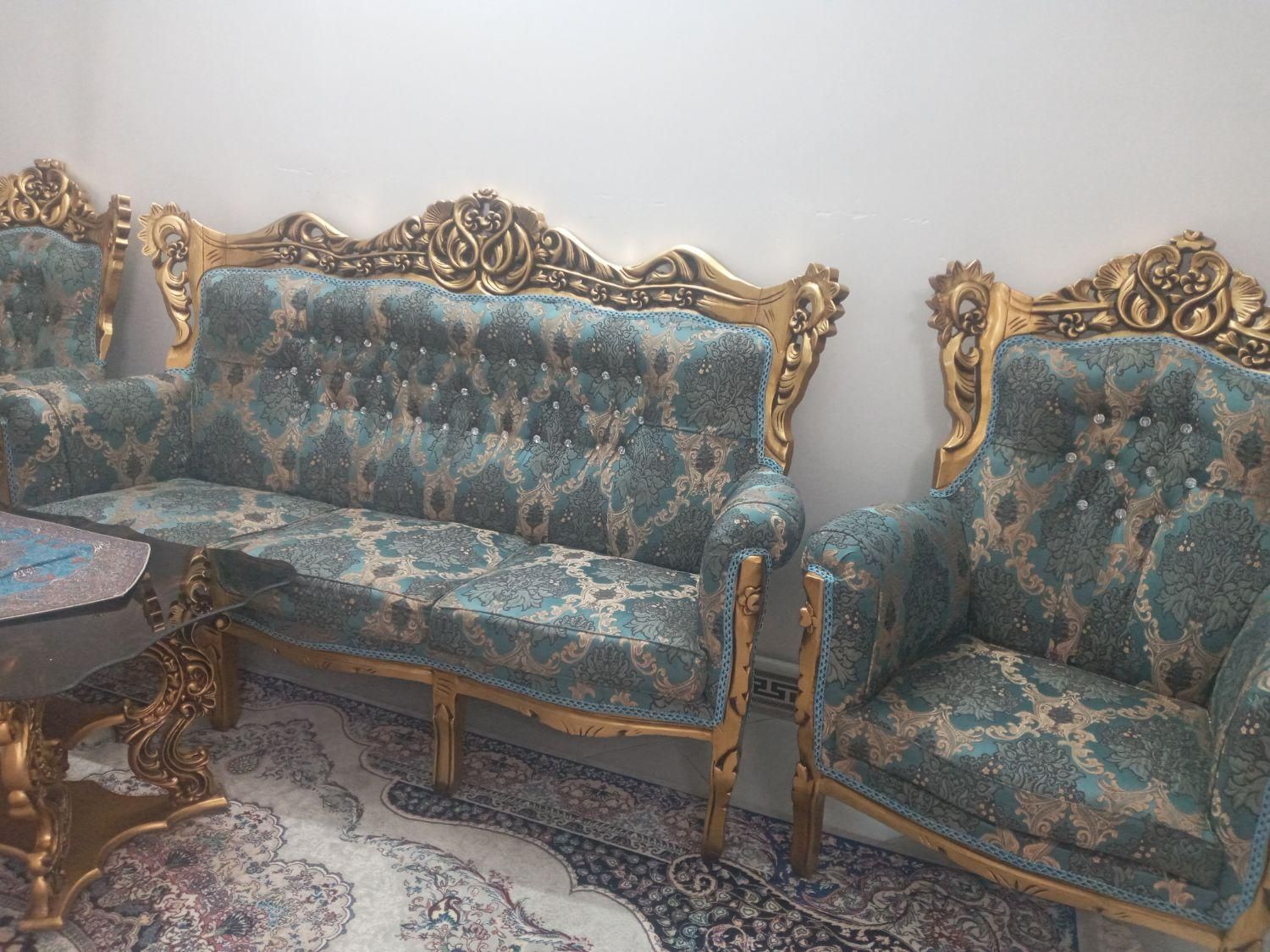 مبلمان سلطنتی|مبلمان خانگی و میز عسلی|ساوه, |دیوار