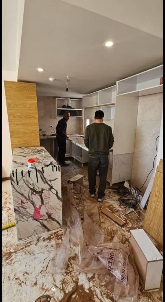 نصاب و تعمیرات کابینت دکور مغازه (کلی و جرئی)|خدمات پیشه و مهارت|بوشهر, |دیوار