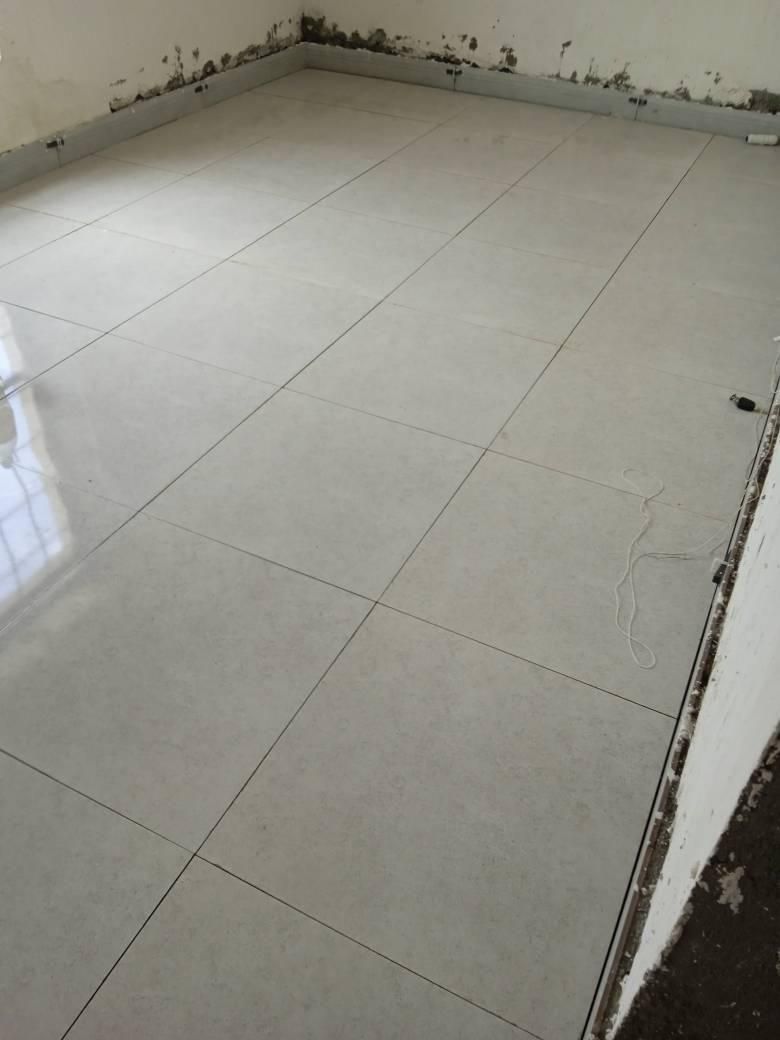 کاشی کاری .سرامیک .سنک کاری|خدمات پیشه و مهارت|قم, نیروگاه|دیوار