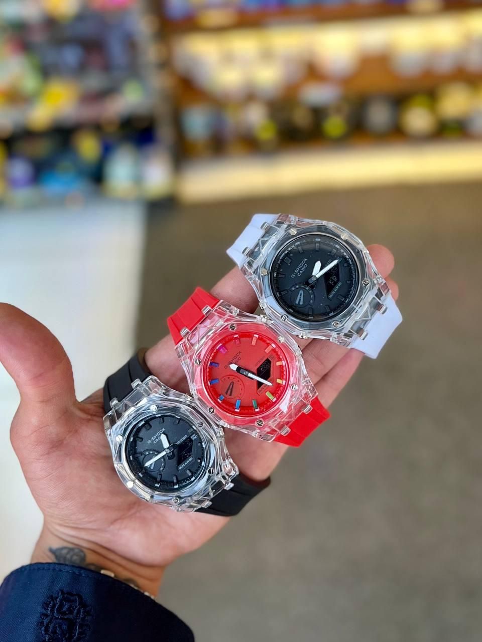 رینگی.دارگون.جیشاک پمپی|ساعت|قم, زاویه|دیوار