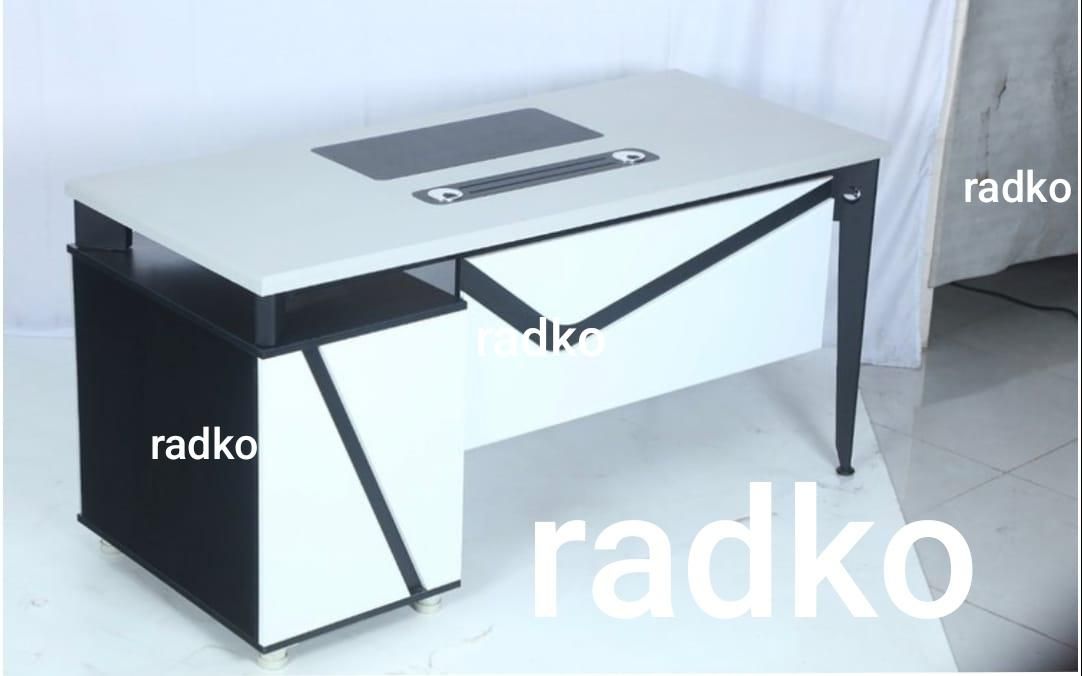 مبلمان اداری میز پایه فلزی کد223|مبلمان اداری|تهران, یافت آباد جنوبی|دیوار