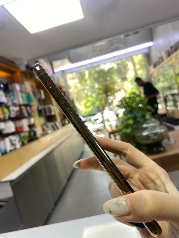 اپل iPhone 11 Pro Max با حافظهٔ ۲۵۶ گیگابایت|موبایل|شیراز, آزادی|دیوار
