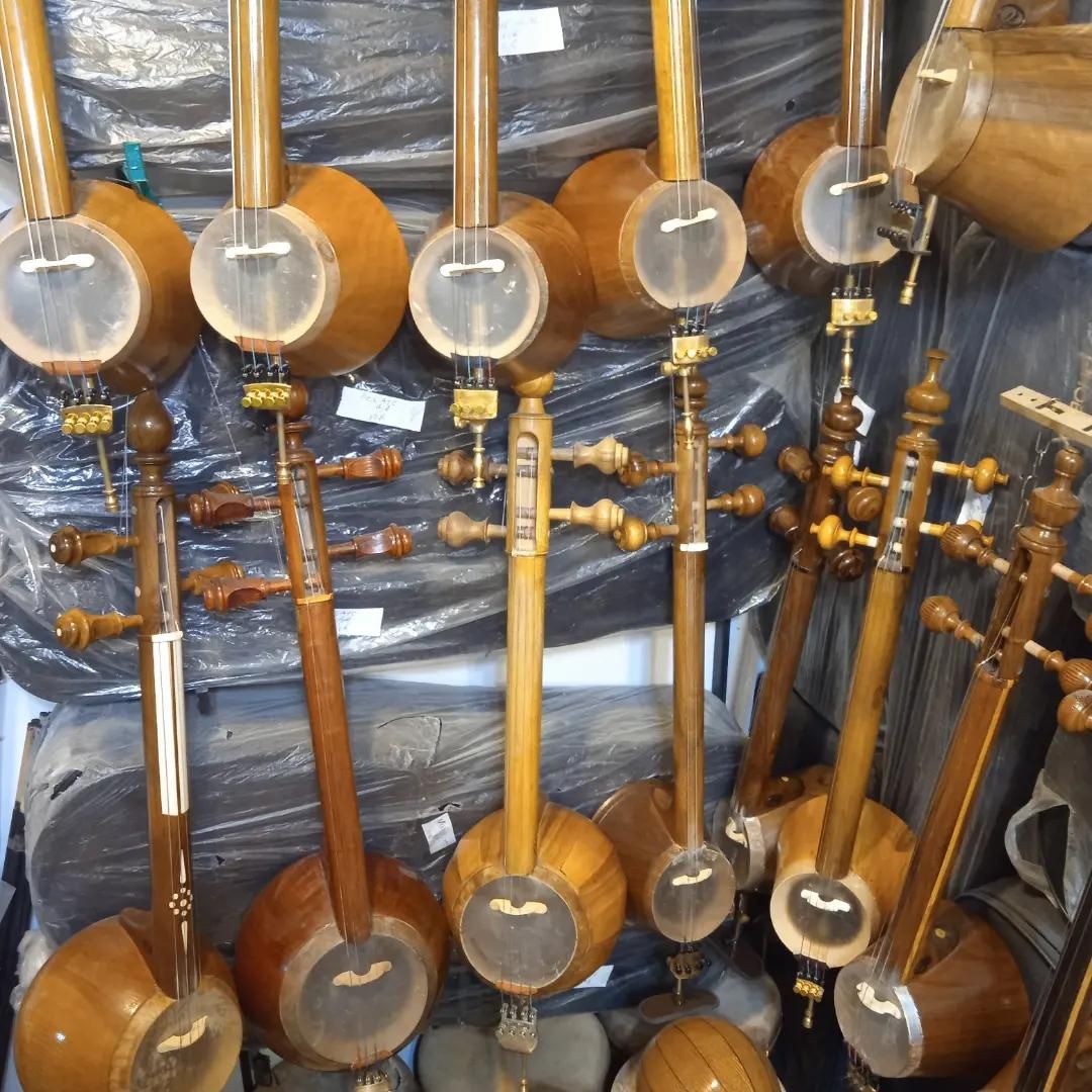 کمانچه|سازهای سنتی|خرمآباد, |دیوار