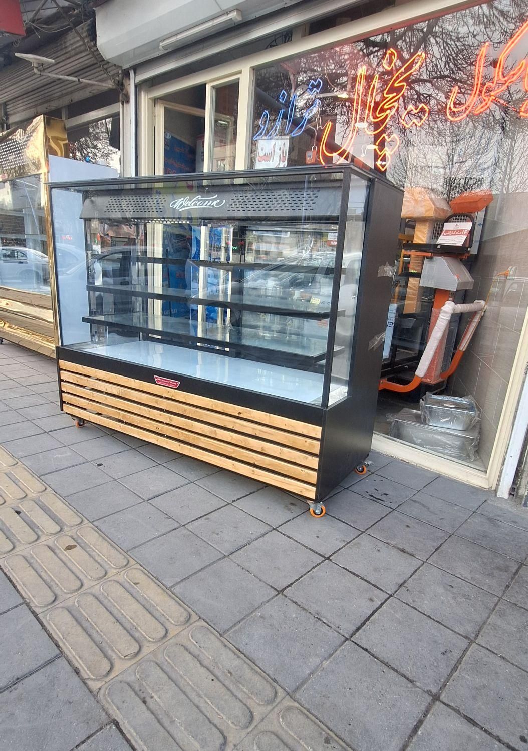 تجهیزات فروشگاهی پند برودت|فروشگاه و مغازه|مراغه, |دیوار