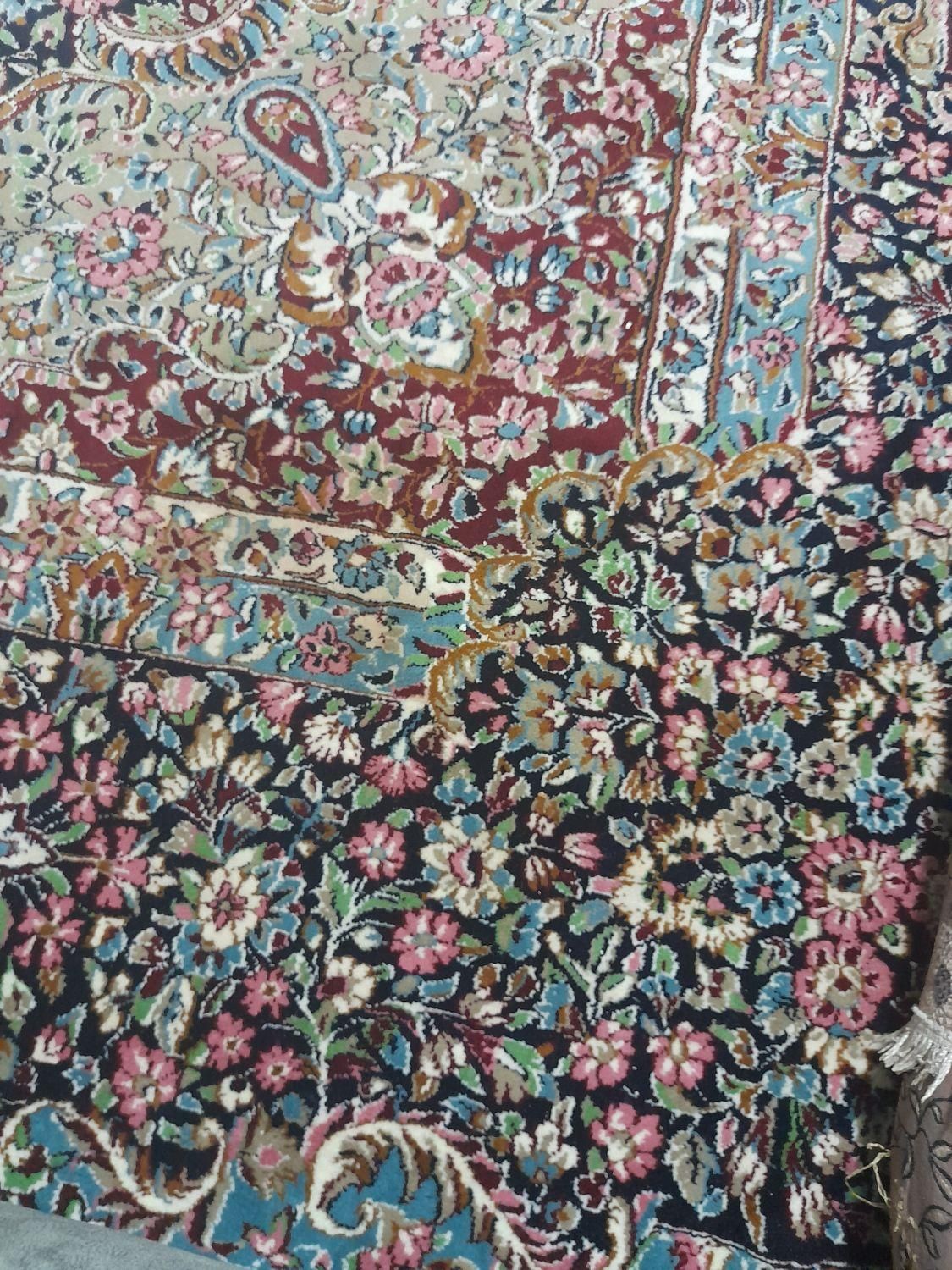 کارتن خرما سنجاق میزنم در منزل خودم|حراج|بم, |دیوار