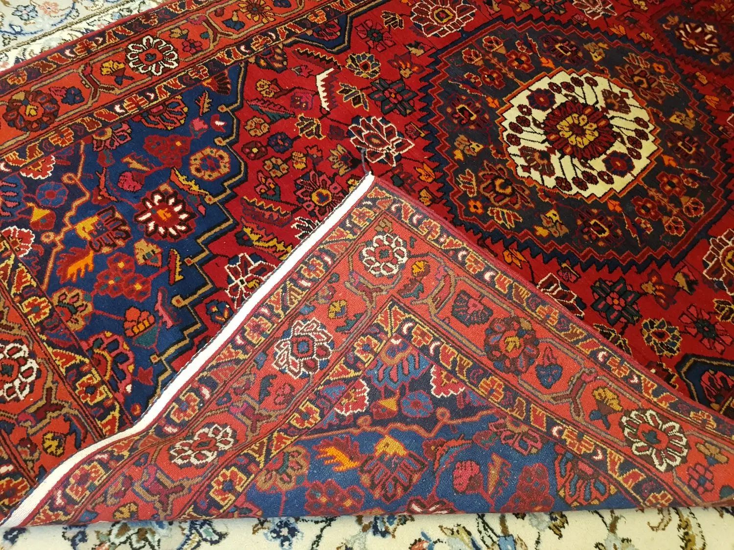 فرش دستباف لاکی نهاوند|فرش|اصفهان, بهارستان|دیوار