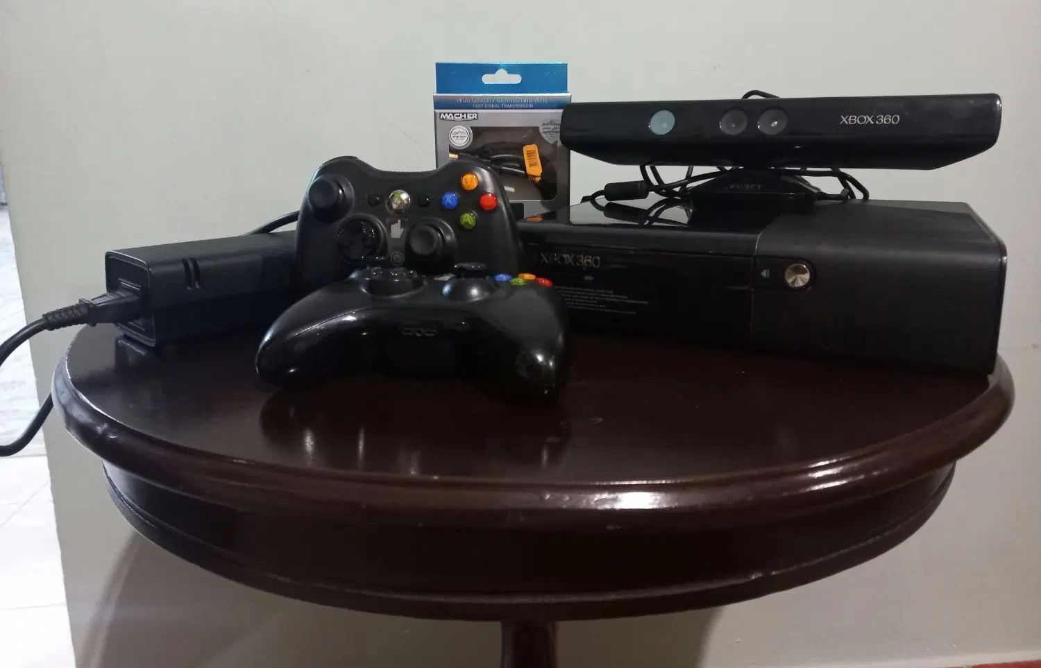 فروش ایکس باکس ۳۶۰ xbox 360 سوپر اسلیم ۲۵۰ گیگ|کنسول، بازی ویدئویی و آنلاین|رشت, چله خانه|دیوار