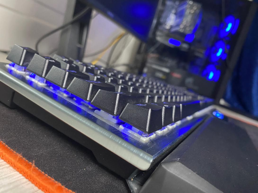 کیبورد گیمینگ Green مدل GK803-RGB|قطعات و لوازم جانبی رایانه|مشهد, امیریه|دیوار