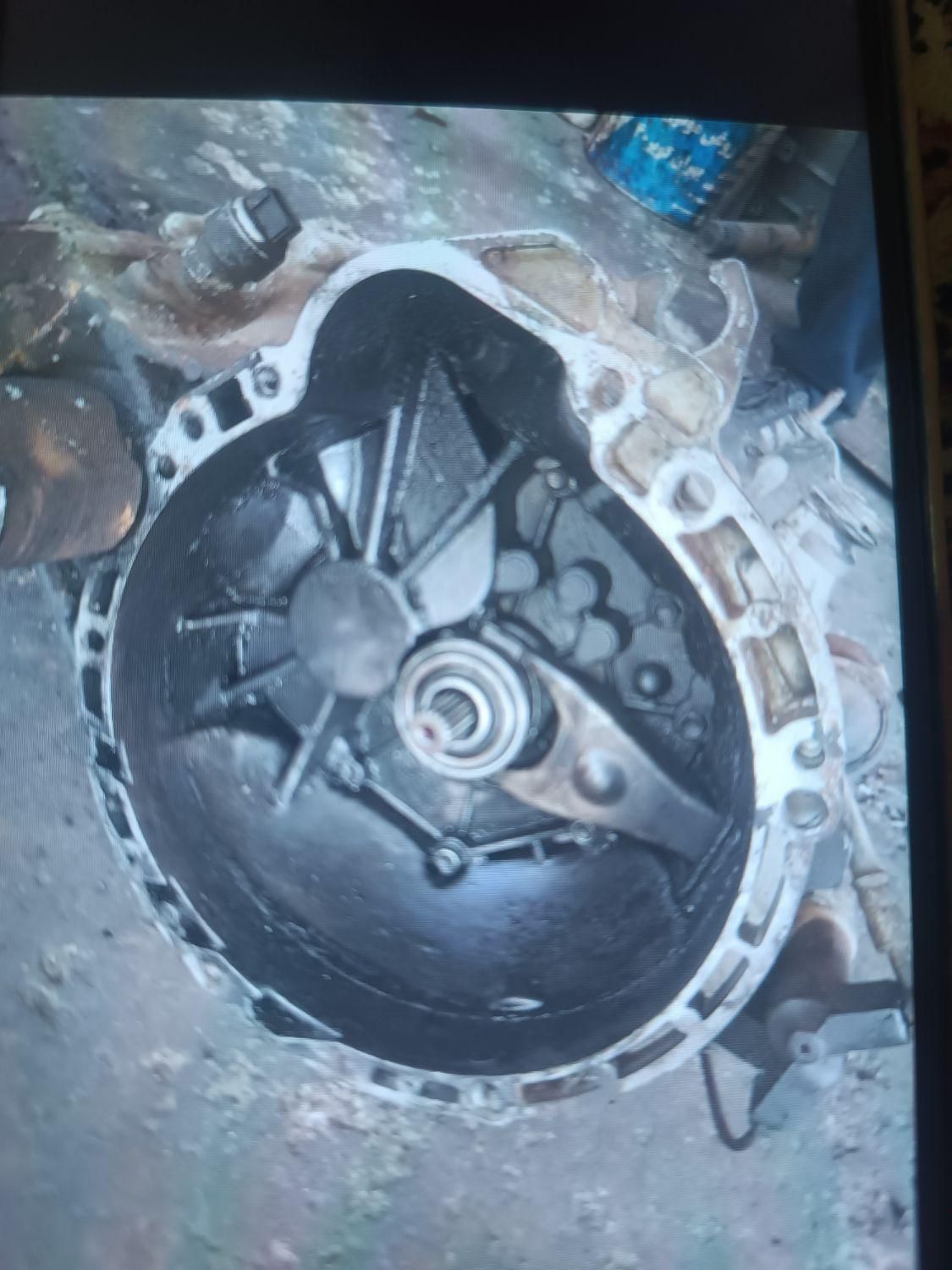 گیربکس پراید .پژو .کوییک،لیفان۵۲۰|قطعات یدکی و لوازم جانبی|رشت, عینک|دیوار