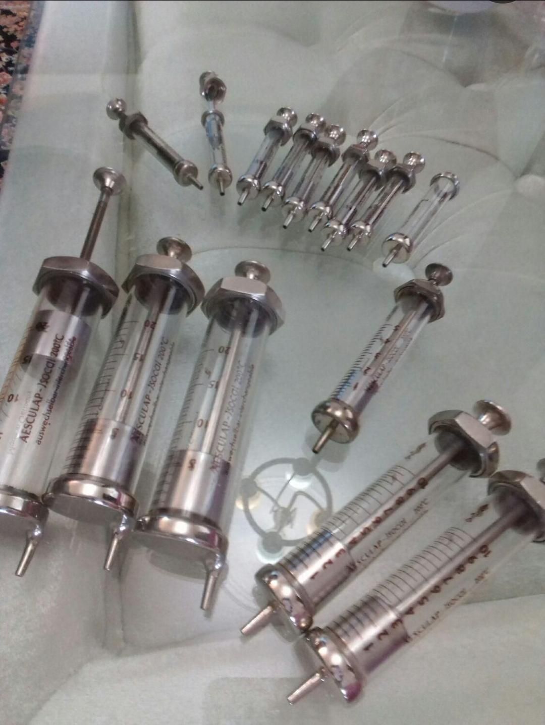 آمپول پزشکی قدیمی عتیقه کلکسیونی نایاب کمیاب|کلکسیون اشیاء عتیقه|تهران, کرمان|دیوار