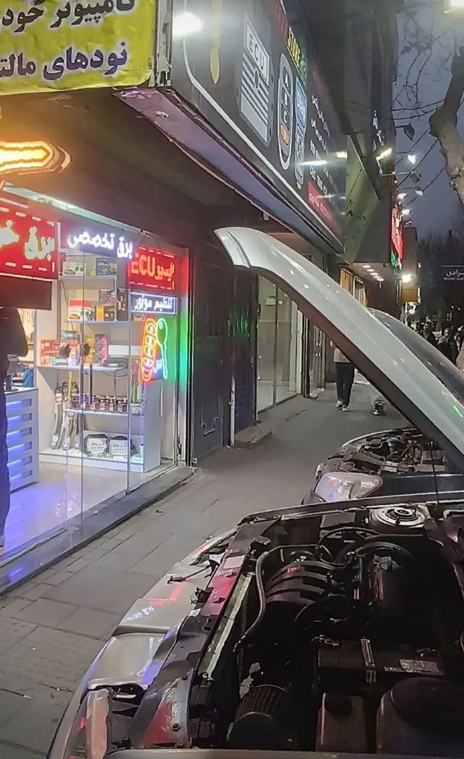 ایسیو و برق تخصصی خودرو.انواع ریموت ساده و تصویری|خدمات موتور و ماشین|تهران, جی|دیوار