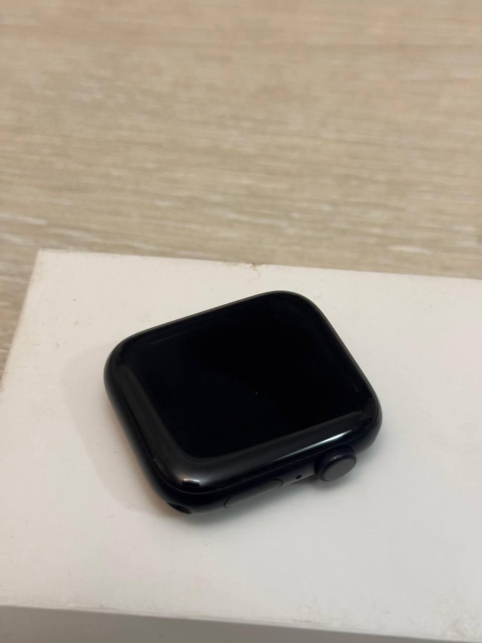 اپل واچ se 2024 midnight 44mm|لوازم جانبی موبایل و تبلت|تهران, شهرک محلاتی|دیوار