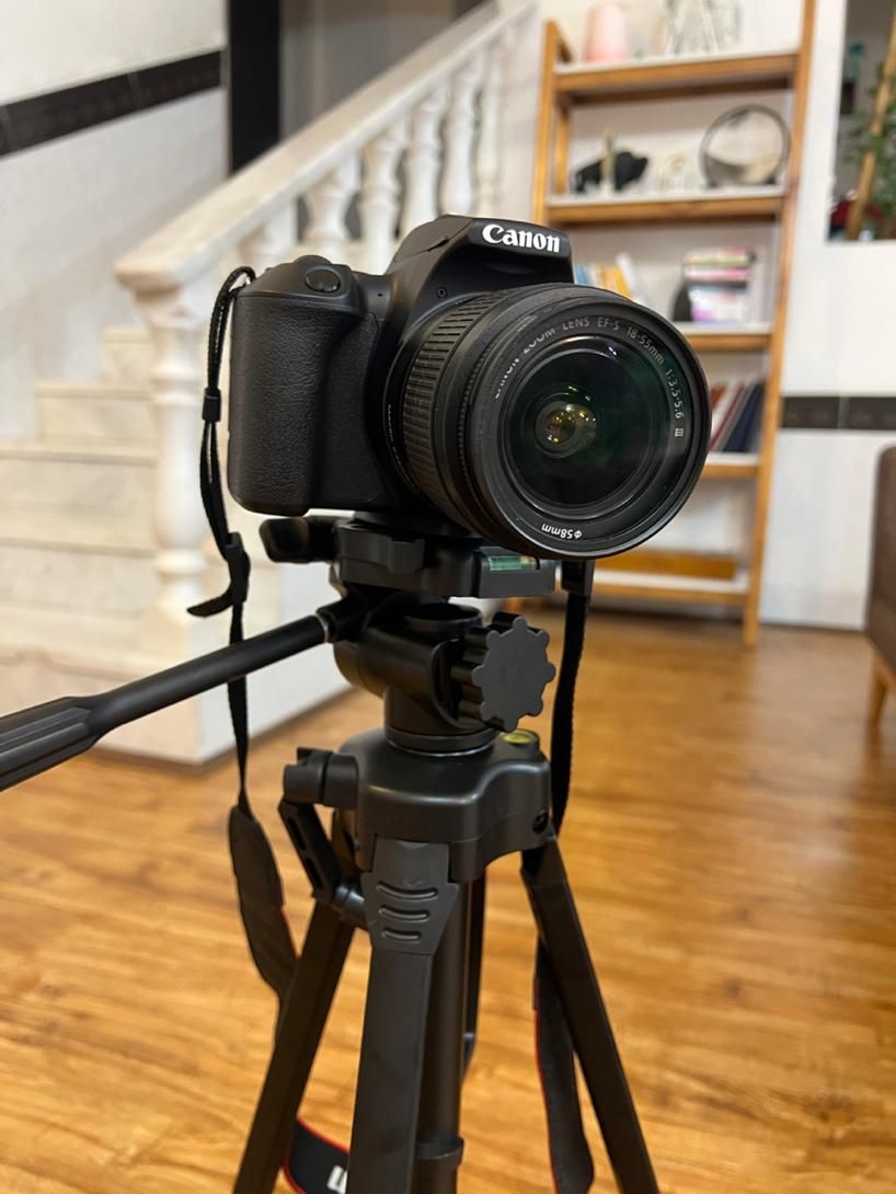 فروش دوربین عکاسی و فیلم برداری مدل canon 250D|دوربین عکاسی و فیلم‌برداری|فسا, |دیوار