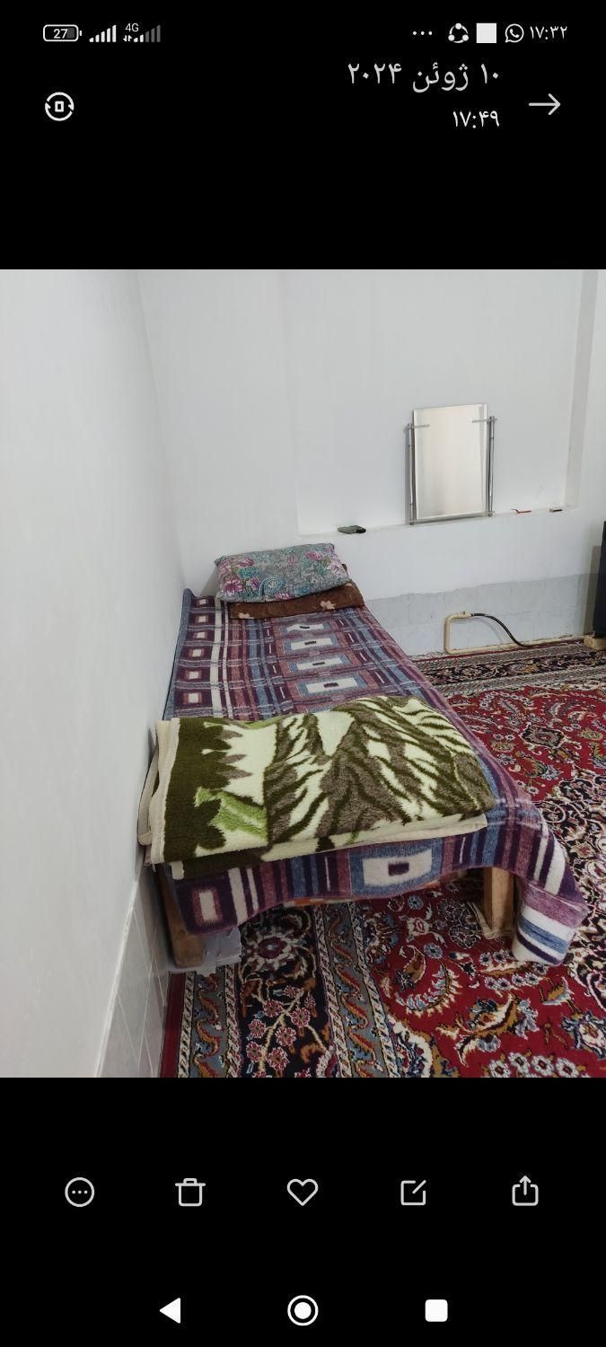 اتاق امکانات کامل. جنب سوپر مارکت پارکینگ رایگان|اجارهٔ کوتاهمدت آپارتمان و سوئیت|سمنان, |دیوار