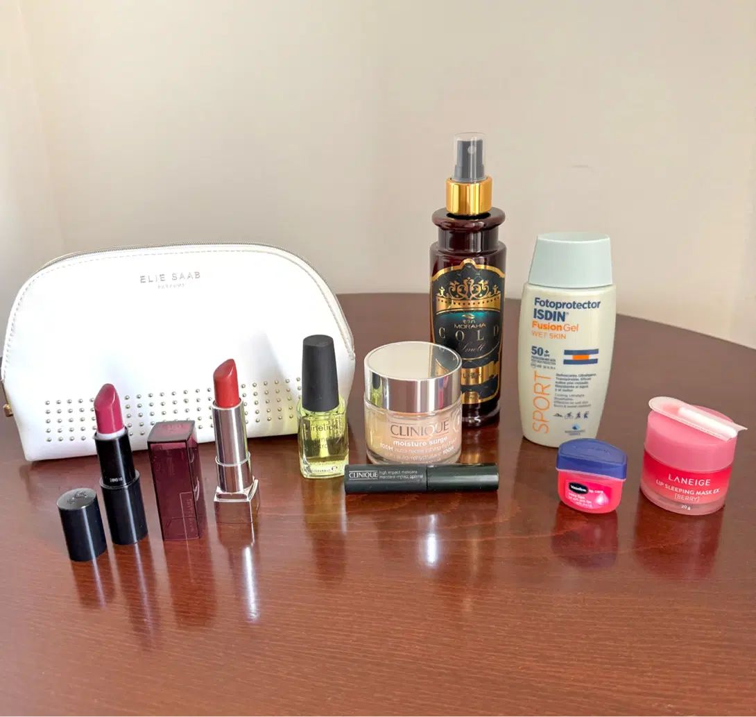 رژلب ریمل ضدآفتاب مرطوب کننده کیف آرایش بالم لب|آرایشی، بهداشتی، درمانی|تهران, دروس|دیوار