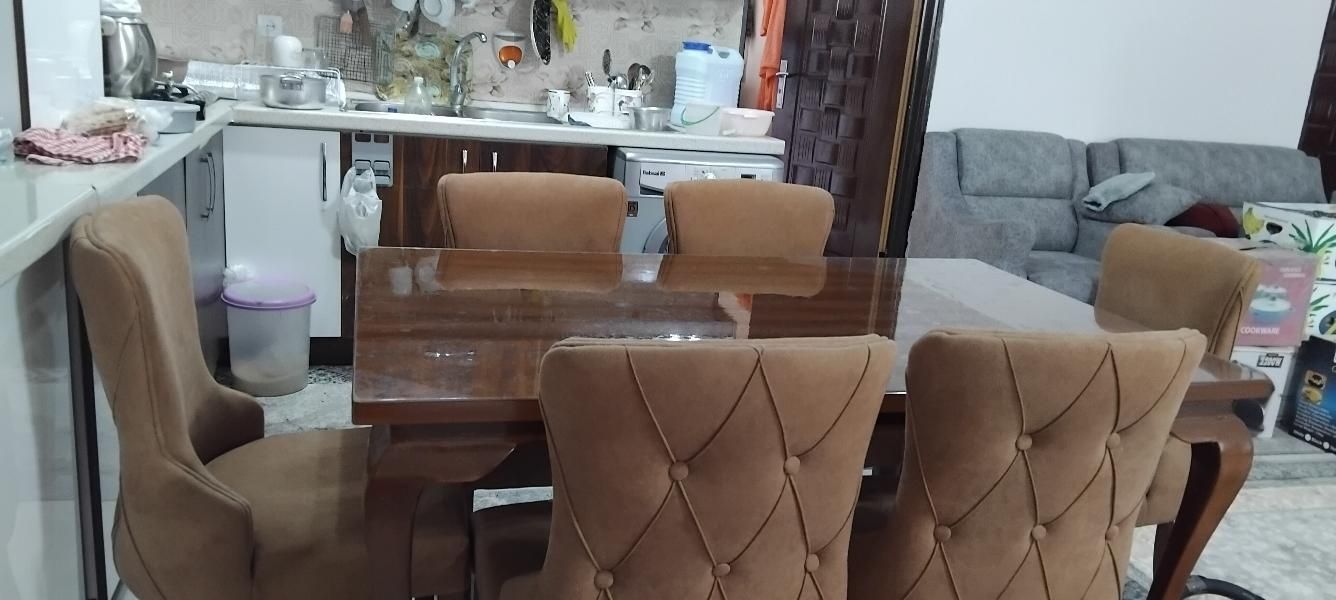 میز ناهارخوری|میز و صندلی غذاخوری|رضوانشهر, |دیوار